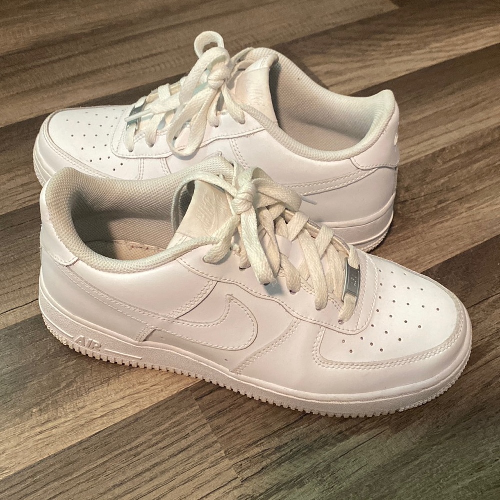White Nike air forces
